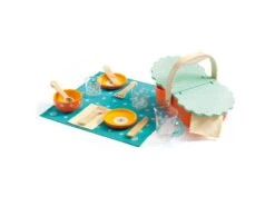 Djeco DJ06527 - Gourmandises - Mon Pique-nique -Petit Monde Soldes djeco dj06527 gourmandises mon pique nique 1600 1