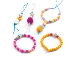 Djeco DJ09819 - Perles Et Bijoux- Perles Et Puces 7 Djeco DJ09819 - Perles Et Bijoux- Perles Et Puces -Petit Monde Soldes djeco dj09819 perles et bijoux perles et puces 1600 1