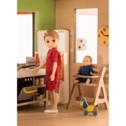 Poupées Djeco - La Famille De Thomas & Marion -Petit Monde Soldes poupees djeco la famille de thomas marion 2